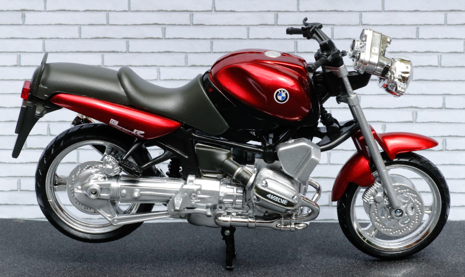 New Ray 1-12 BMW R1100R New Ray 1-12 BMW R1100R